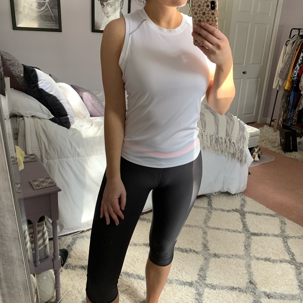 Athletic capris
